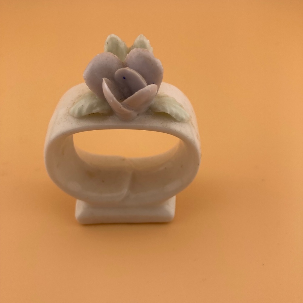 Napkin Rings Bone China Collectible 6 - Picture 11 of 16